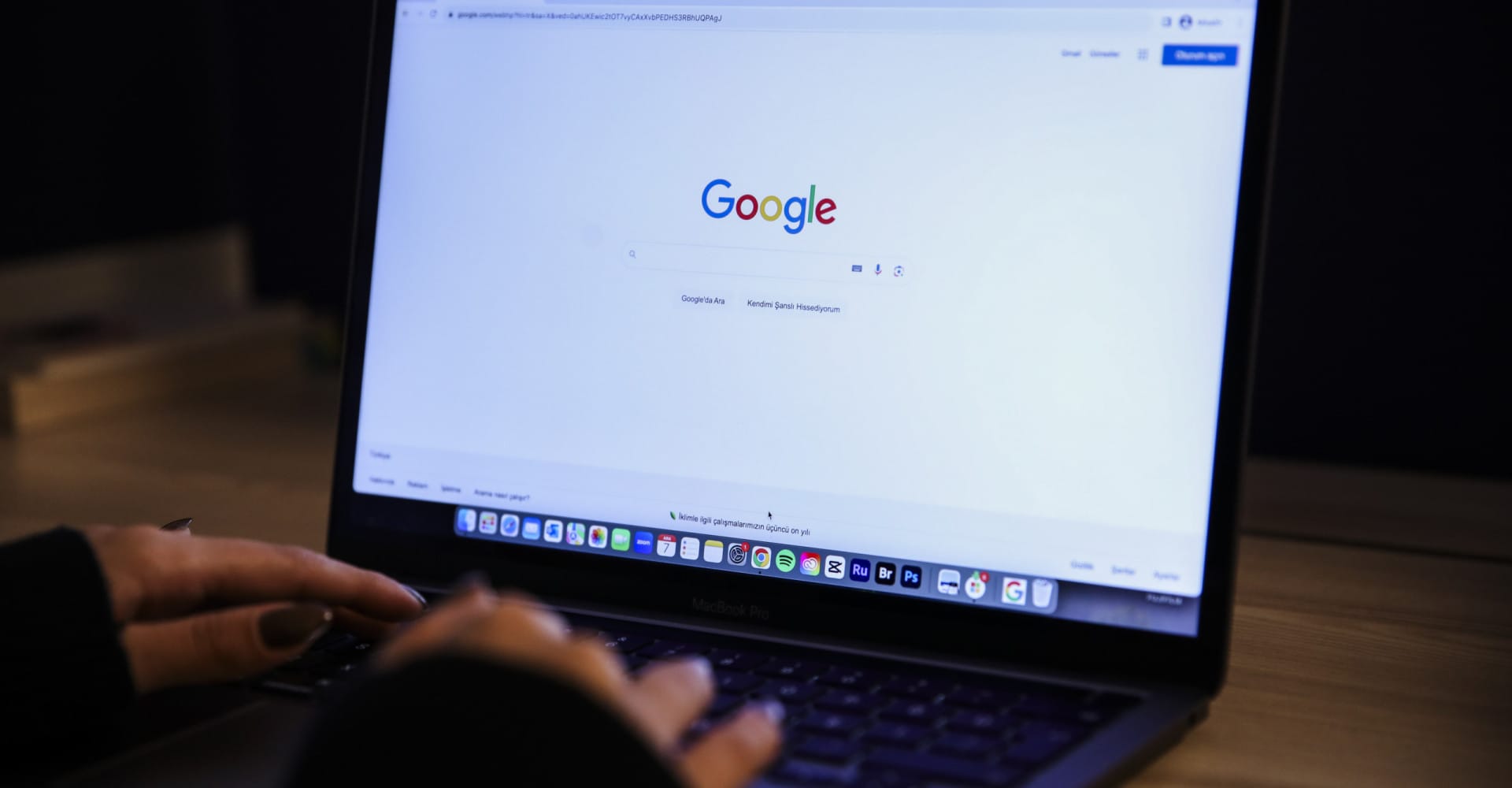 7 Coisas Que Você Nunca Deveria Pesquisar no Google